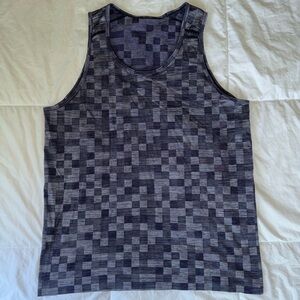 Men’s Lululemon tank top